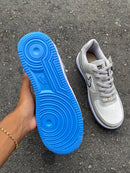 Tênis Air Force 1 Low Collab Christian Dior