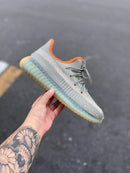 Tênis Adidas Yeezy Boost 350 v2