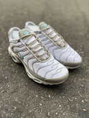 Tênis AIR MAX TN Plus Laser Blue