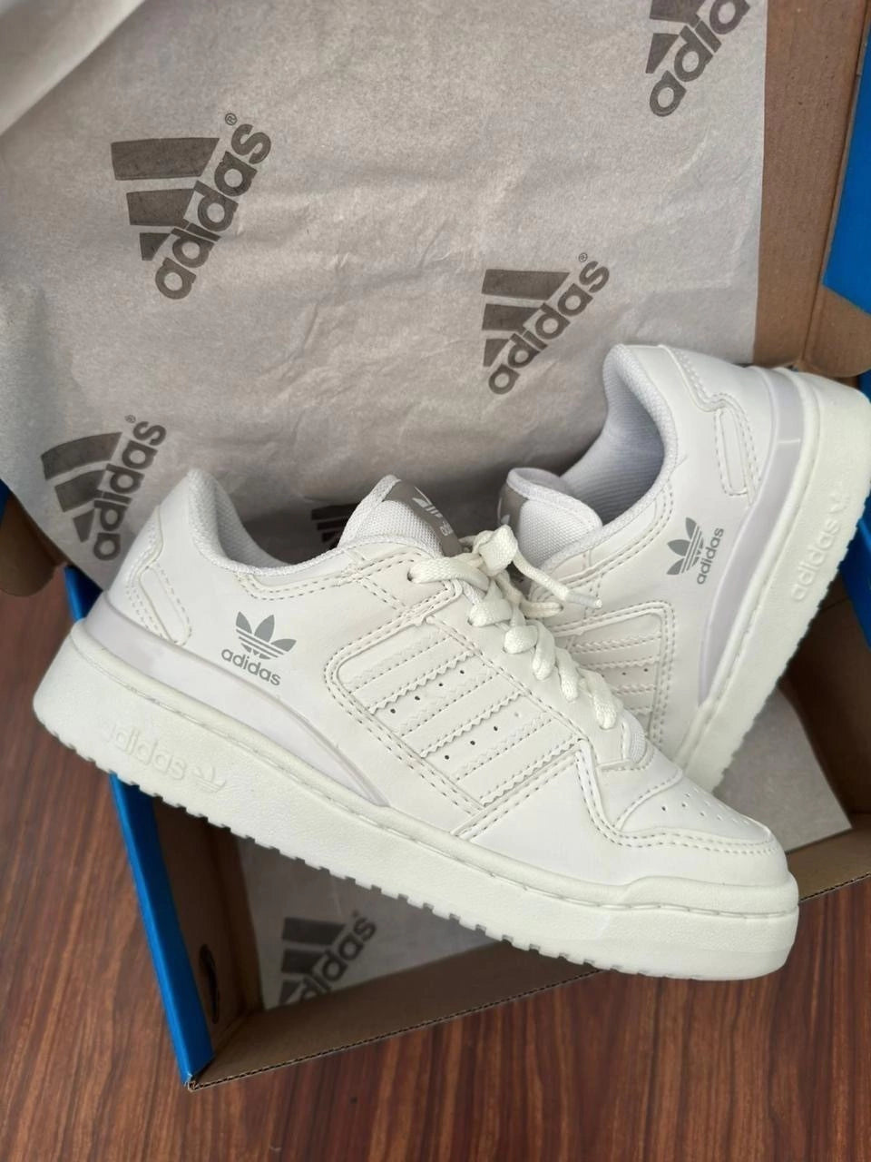 Tênis Forum Low 84 ADV