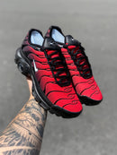 Tênis AIR MAX TN Plus Deadpool