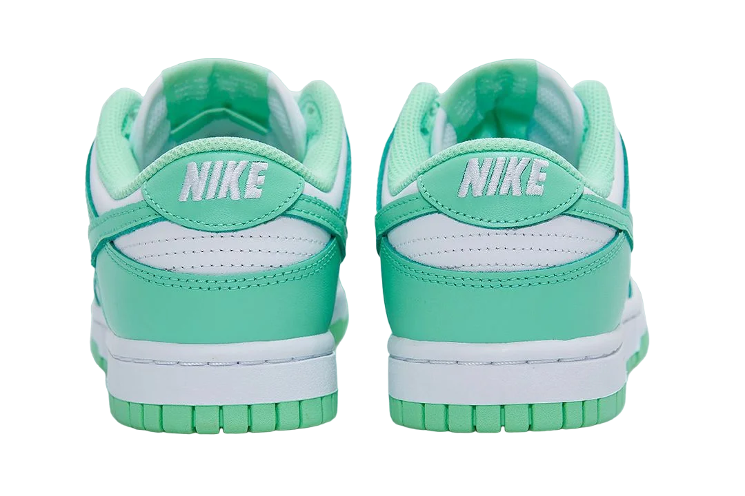 Tênis SB Dunk Low "Green Glow"