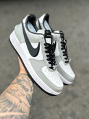 Tênis Air Force Low Ambush Grey