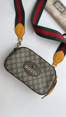 Bolsa Tiracolo GG Supreme Neo Messenger