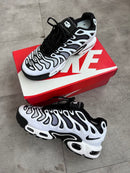 Tênis Air Max TN Drift Panda