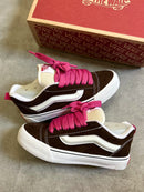 Tênis Vans Knu Skool Feminino