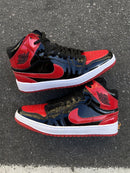 Tênis Air Jordan 1 Retro High OG Patent Bred