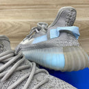 Tênis Adidas Yeezy Boost 350 v2