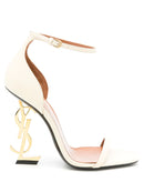 Sandália Saint Laurent Opyum com salto YSL
