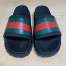Slide Gucci Pursuit