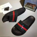 Slide Gucci Pursuit