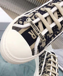 Tênis WALK'N' Monogram Sneaker
